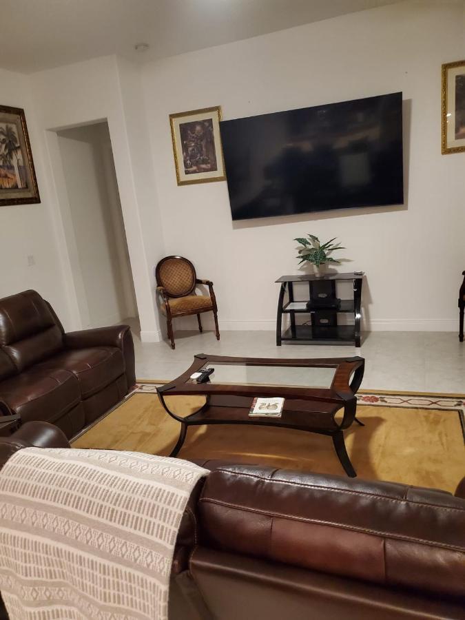 Home Sweet Home Port St. Lucie 外观 照片