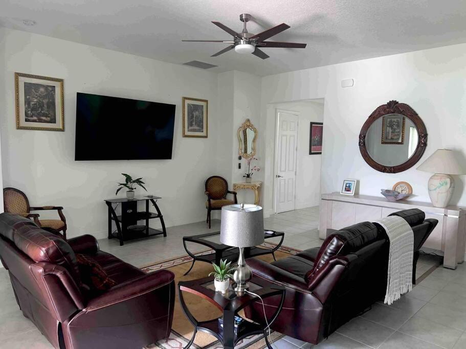 Home Sweet Home Port St. Lucie 外观 照片